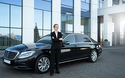 Corporate Travel Made Easy: Why Executives Prefer Airport Limousines